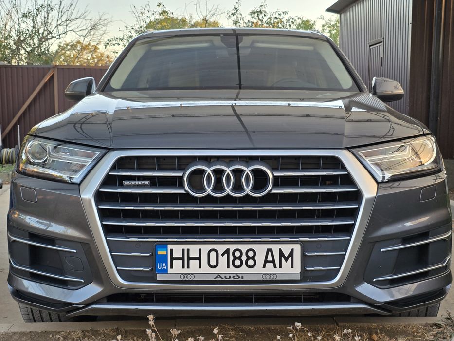 Ауди Q7/Audi Q7 (от хозяина)