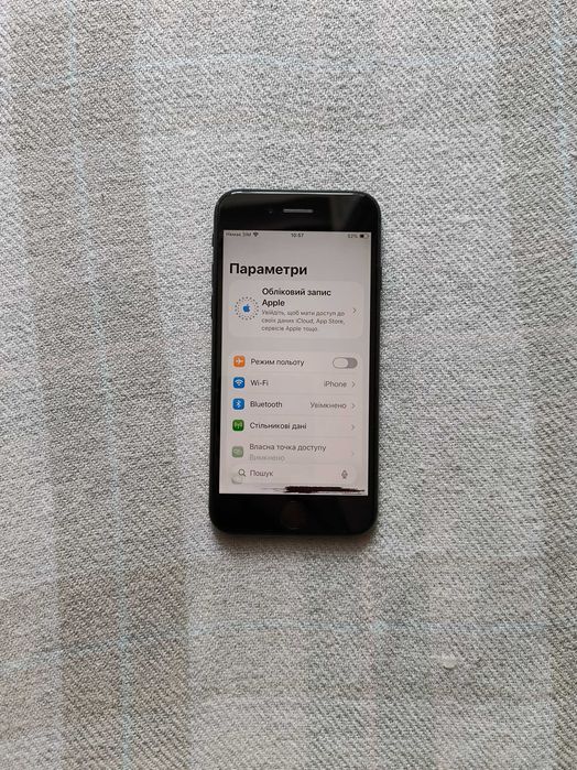Apple iPhone SE 2 покоління на 64 GB