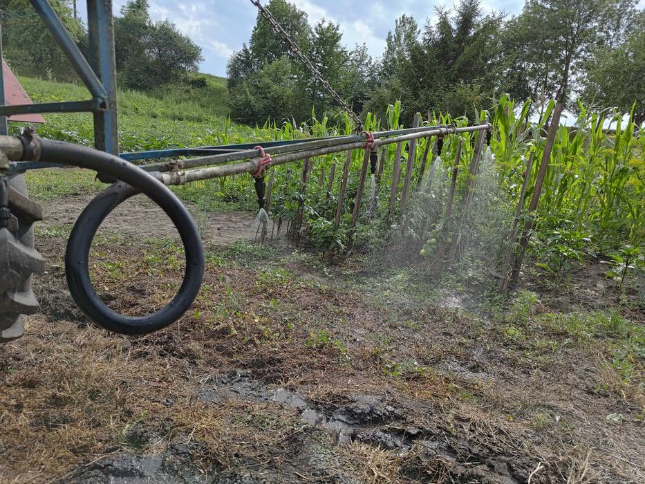 Оприскувач навісний до трактора