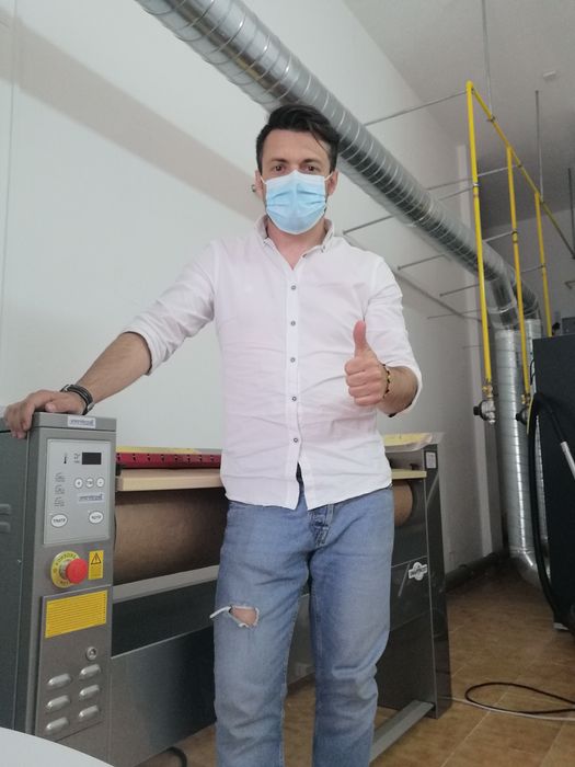 Calandra nova 1400 ES industrial hotel alojamento