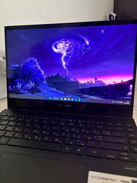 ASUS ZenBook Flip S UX371EA / i7 / 16GB / OLED 4K / 13.3" / 360° трансформер