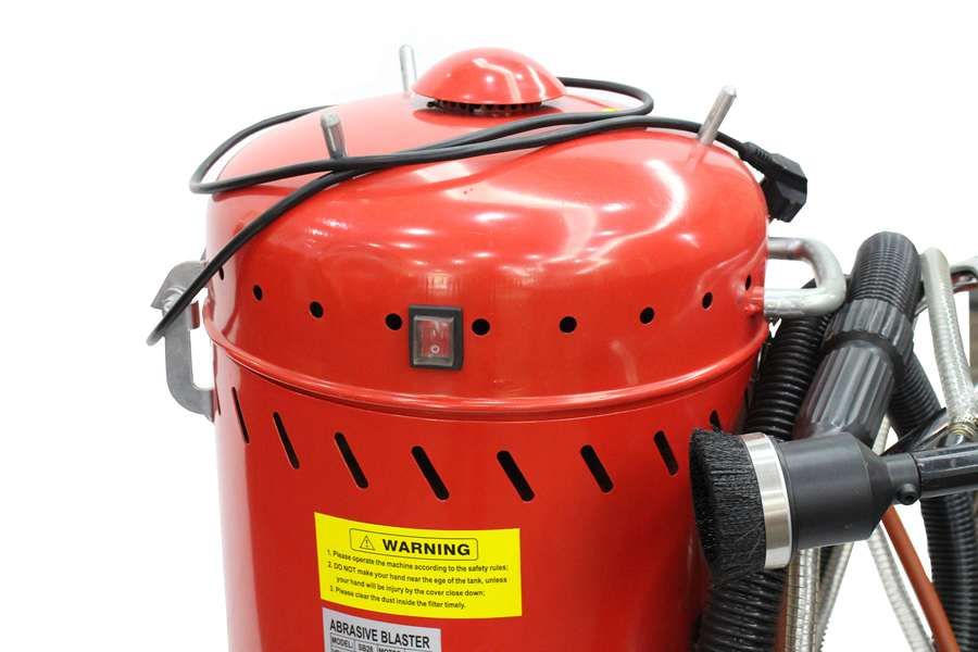 Безпылевой пескоструйный апарат 105 л. Пескоструйная Установка