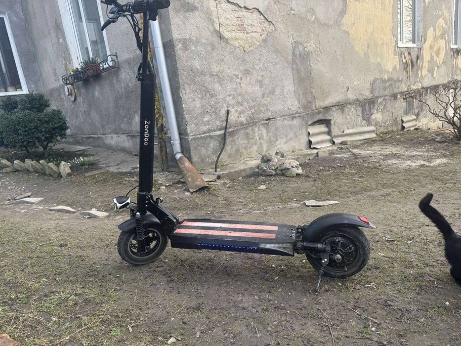 Електро самокат ZonDoo
