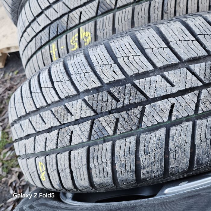 Opony zimowe 205/60/16 Barum Polaris5 bieżnik 8mm-6,5mm, 2019rok