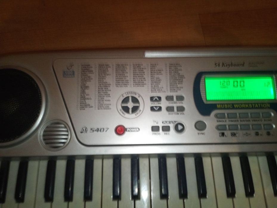 Keyboard organy plus zasilacz