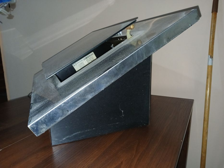 Okap kuchenny z wyciągiem