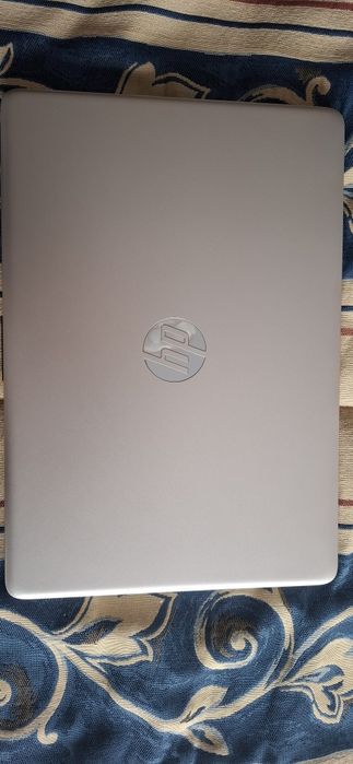 portátil hp ryzen 5