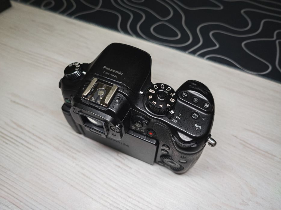 panasonic gh4 - купити цифрові фотокамери - Ціна на OLX.ua