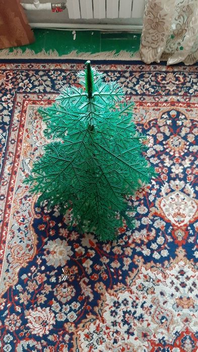 Штучна ялинка розбірна