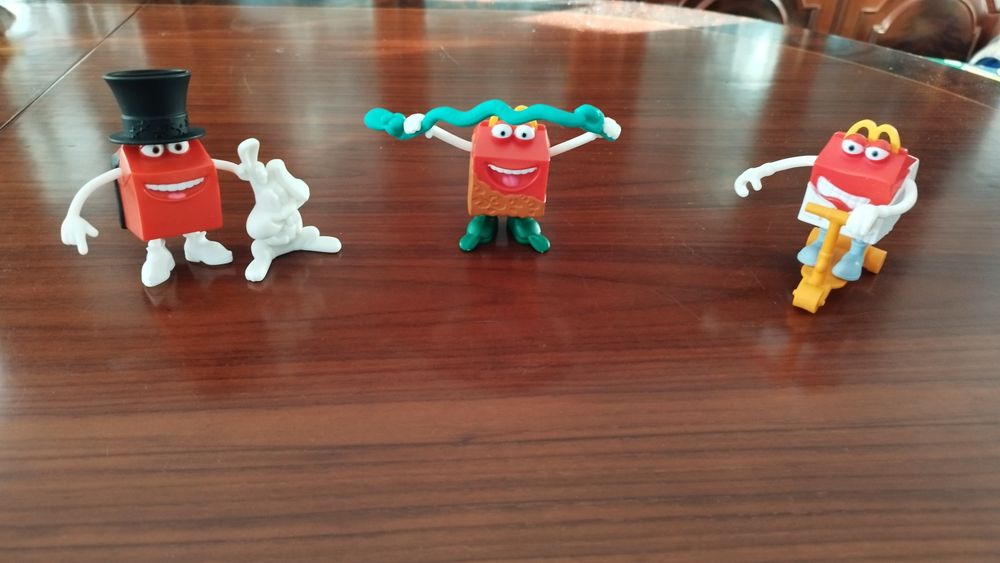 Bonecos do McDonald's