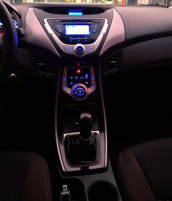 Hyundai Elantra  2013г.  ИДЕАЛ!