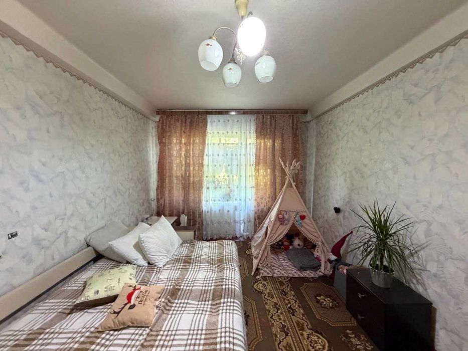 Продаж 2 кім квартири в центрі села Коржі Є ВІДЕООГЛЯД