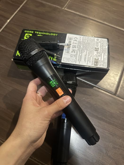 Мікрофони для караоке нові