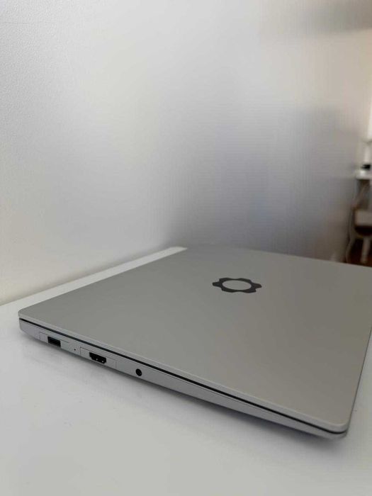 Framework Laptop 13 Ryzen AI 9 HX 370 | 96GB RAM | 1TB | 2.8K