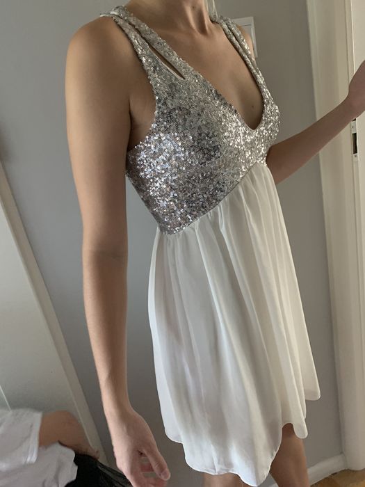 Elegancka sukienka ASOS na wesele, studniowke rozm. 34
