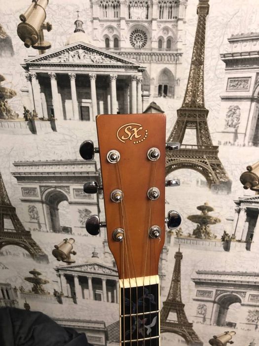 Продам гитару, акустика