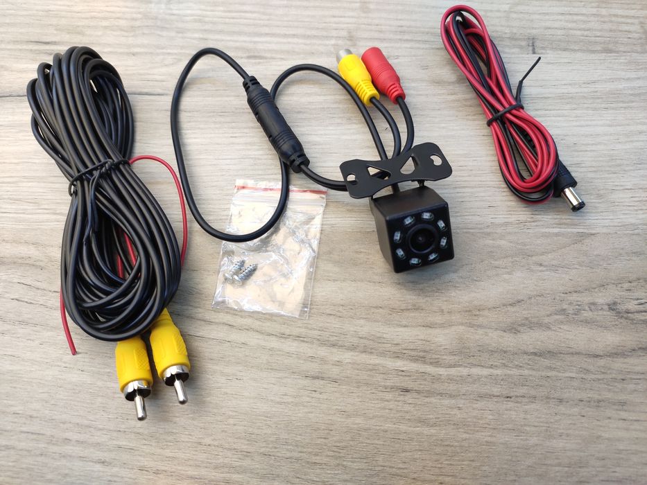 Камера заднего вида с ИК подсветкой