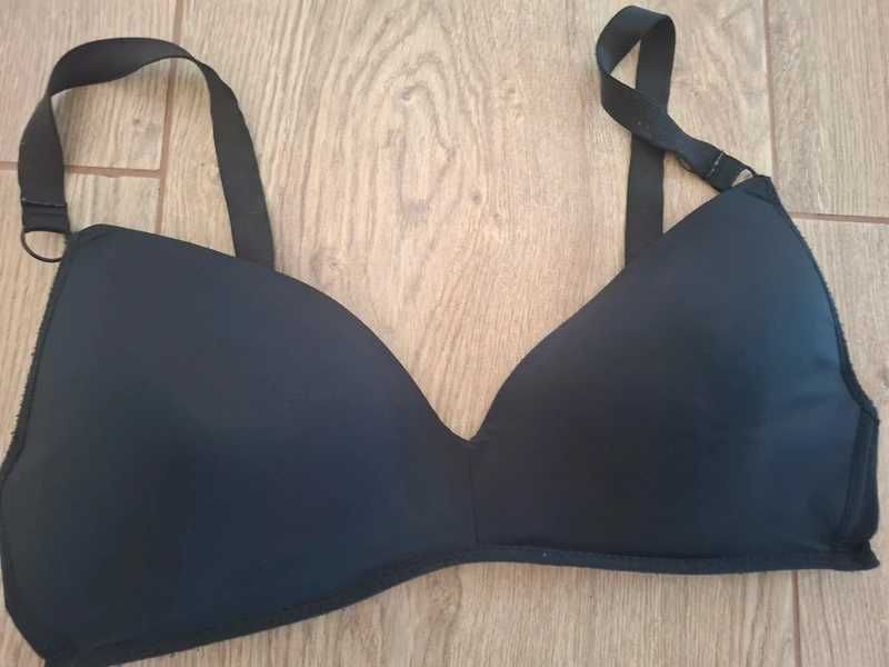 Czarny biustonosz sportowy rozm. 85c
