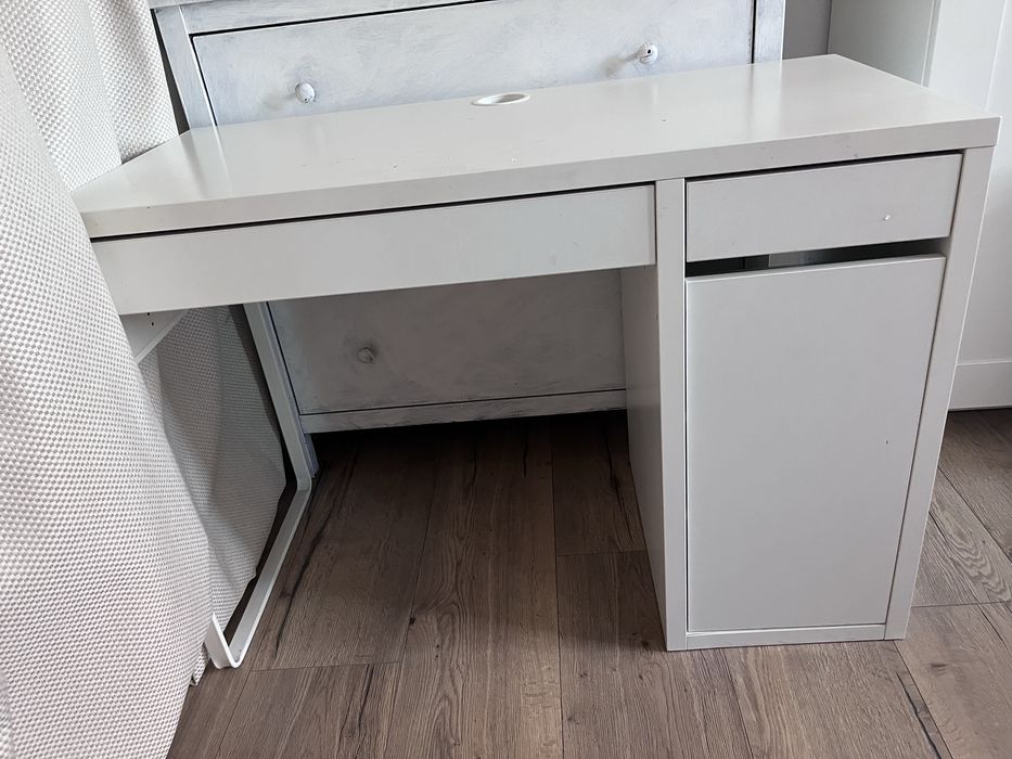 Biurko ikea białe
