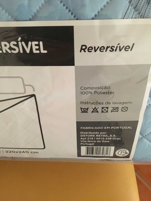 Colcha reversível ( 220x 240cm)