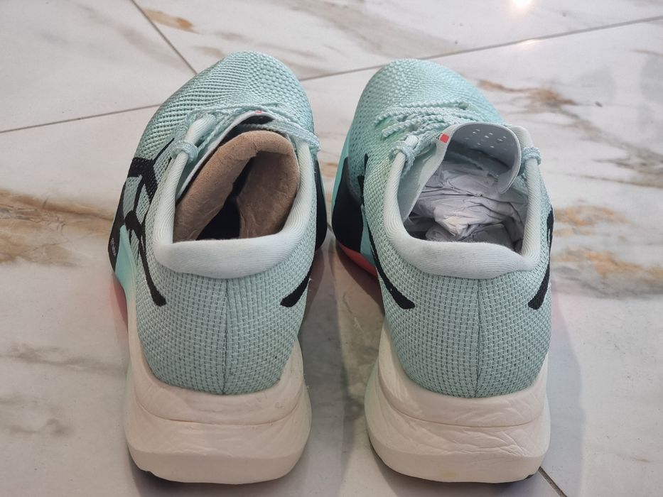 Оригінал 100% Кросівки Asics Metaspeed Sky Paris  EURO 41.5