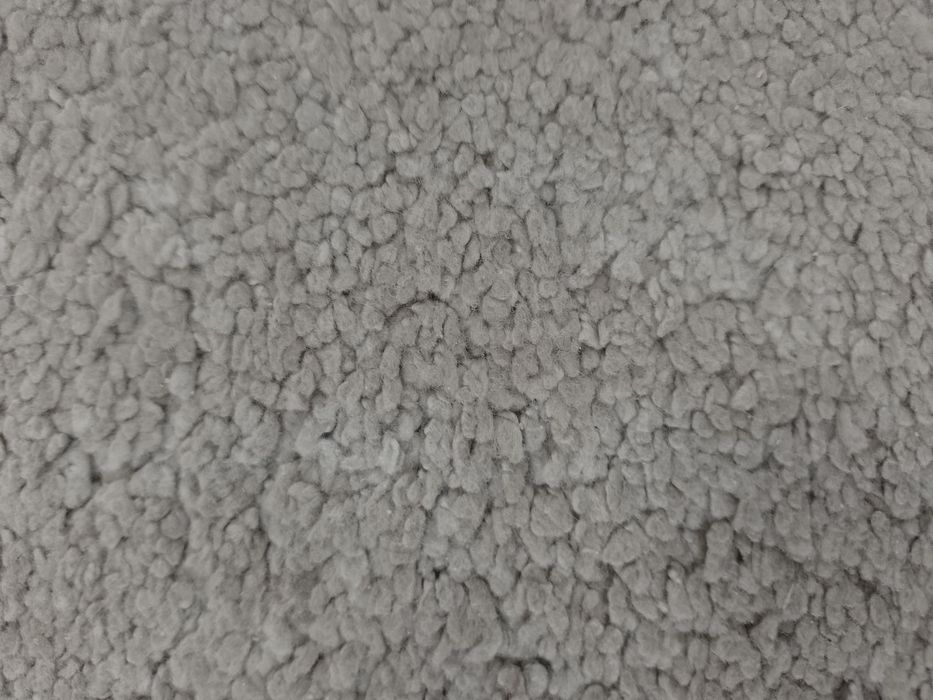 Sprzedam dywanik 150x80 cm.