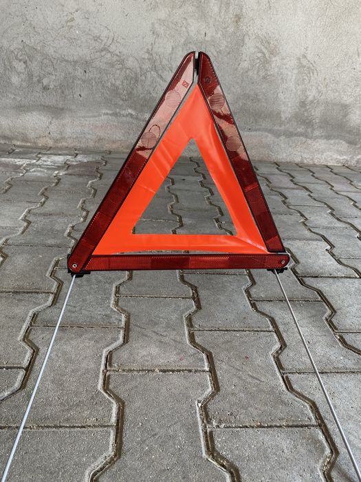 Trójkąt ostrzegawczy oryginał