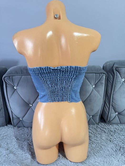 Top jeansowy zapinany na guziki