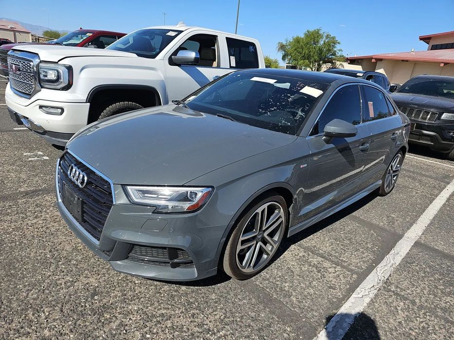 Audi A3 Limousine Quattro / S-Line / Virtual /
