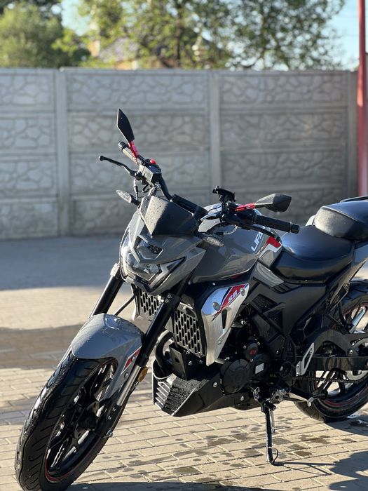 Продам lifan sr 220