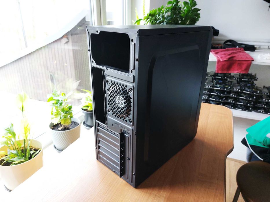 Obudowa ATX SilentiumPC Brutus M10