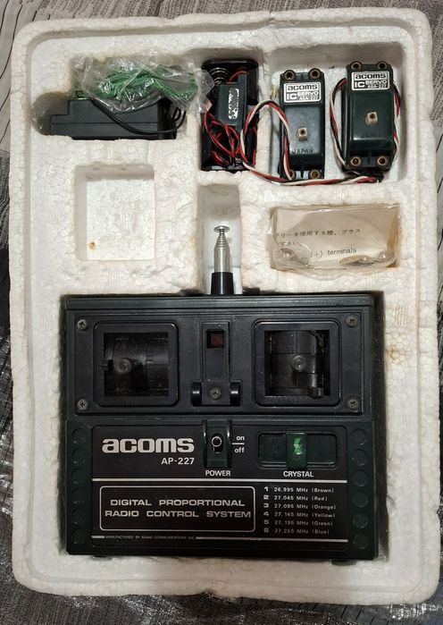 Controlo Remoto aeromodelismo ACOMS AP-227