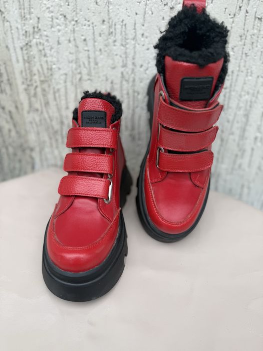 Чоботи з натуральноі шкіри на хутрі