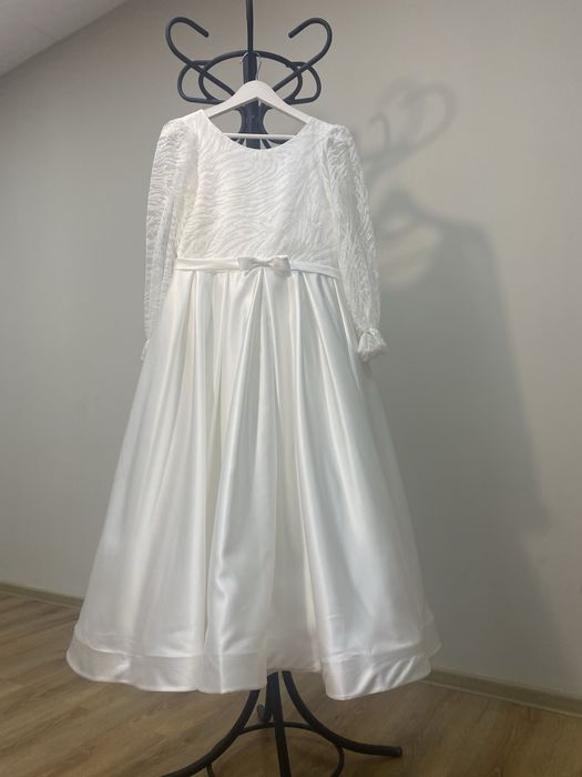 Платтячко для першого причастя, для височенької дівчинки