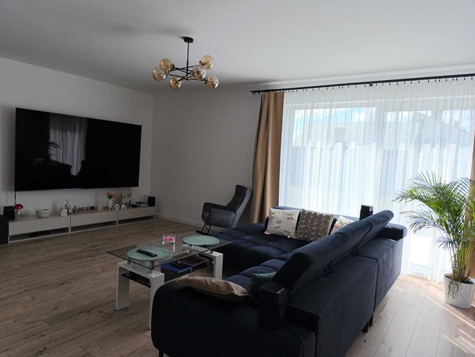 Nowoczesny, 2-letni dom na sprzedaż