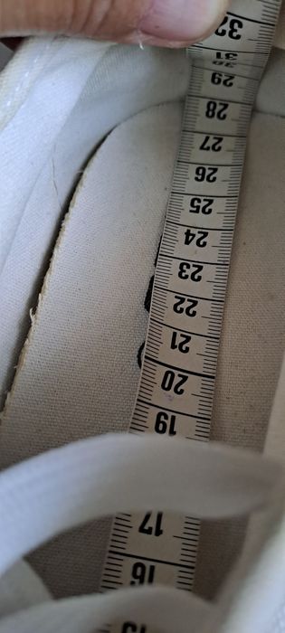 Trampki unicex wiązane kremowe r 43 Fila