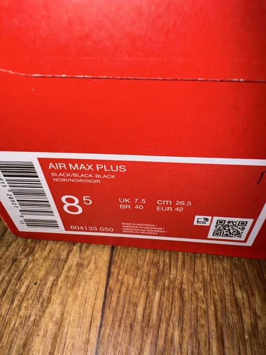 ОРИГІНАЛ! Оригінальні Кросівки Nike Air Max Plus Tn Triple Black (42)