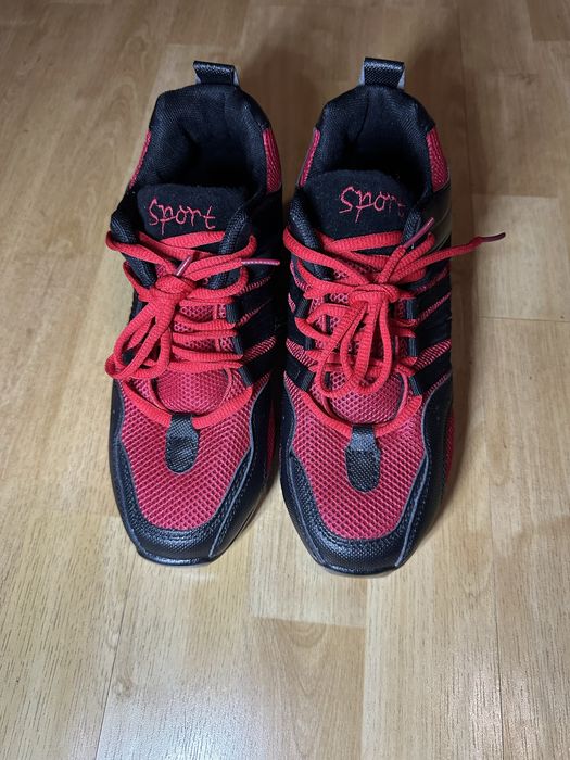 Танцювальні кросівки (джазовки)