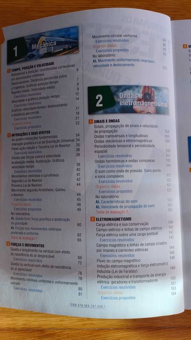 Livro de apoio ao estudo 11 ano