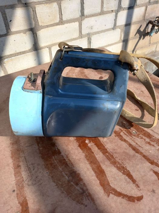 Фонарь без АКБ б/у