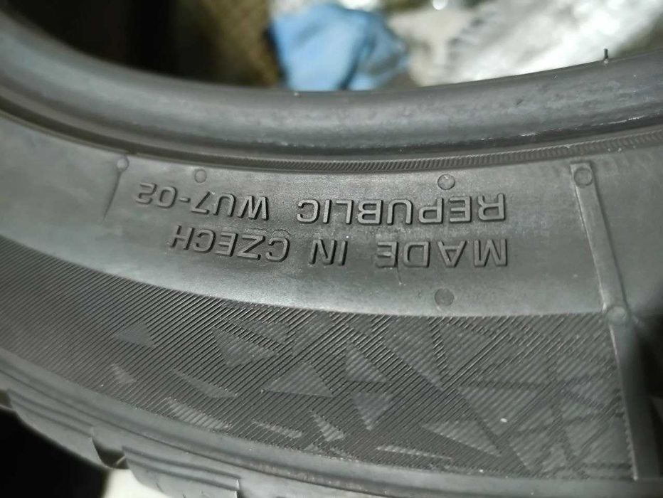 *Шини Nexen 225/45R17. 4шт. Зима 2024р (0582)