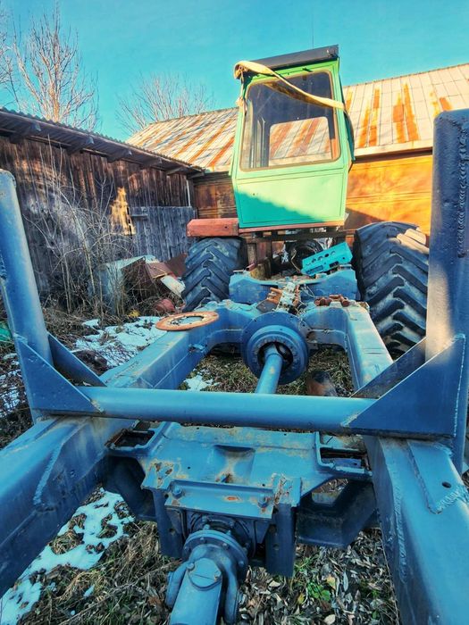 Трактор форвадер підборщик к700