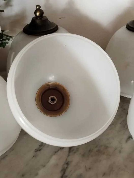 Abajures em Vidro Opalino