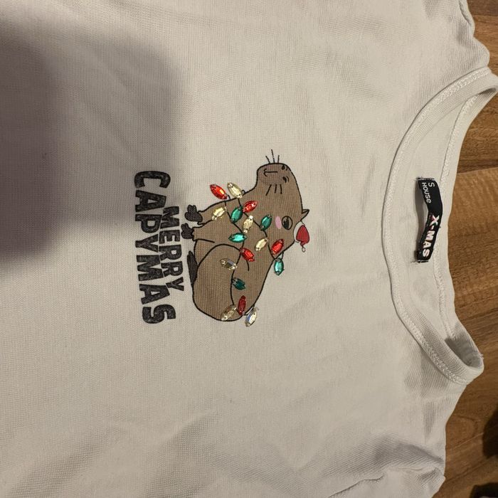 3 tshirty cinamoroll kapibara 140