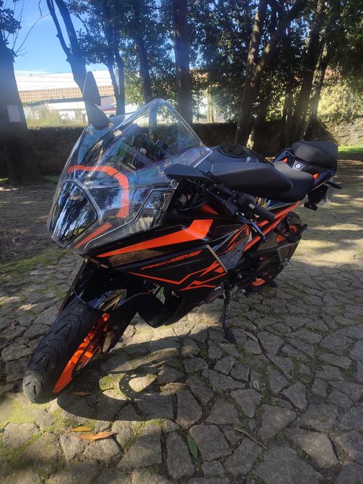 KTM RC 125 de 2023