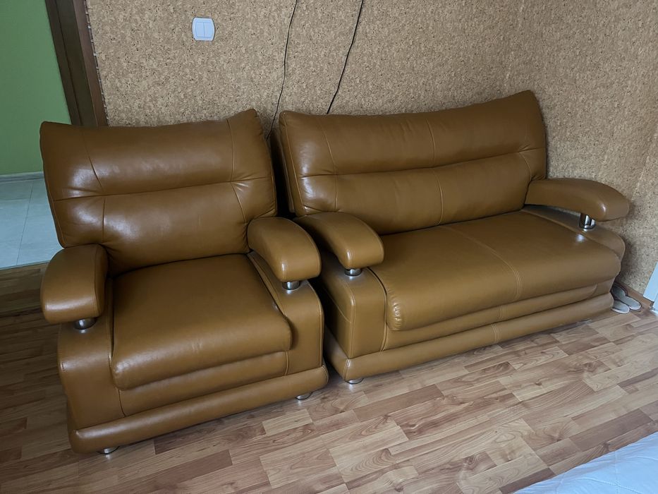 Kanapa  2 osobowa i fotel