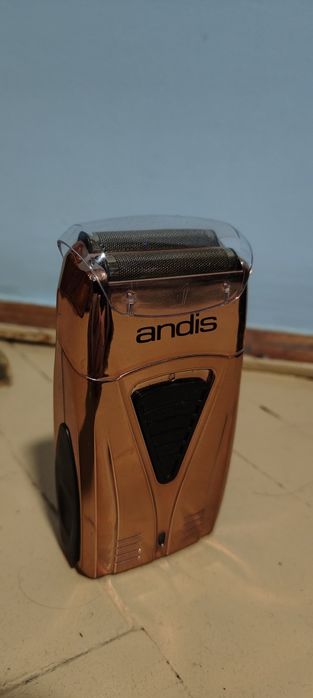 Професійний шейвер Andis ProFoil Lithium (оригінал)