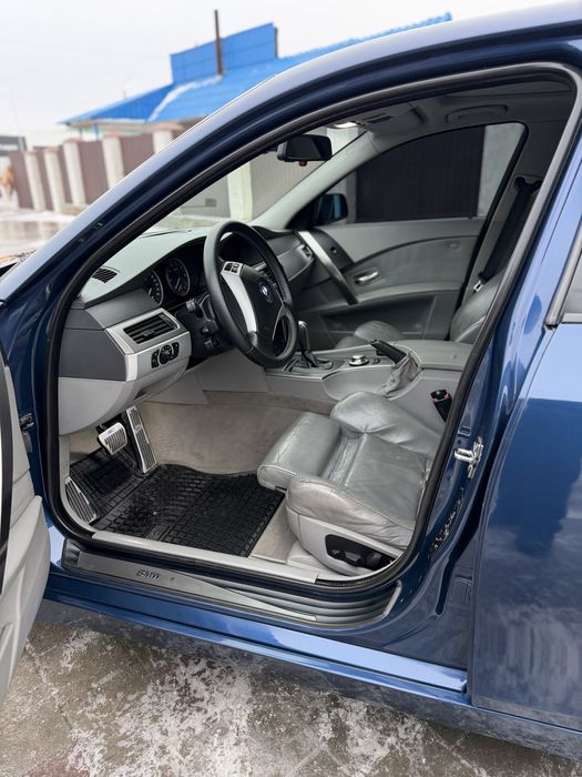 Продам BMW E60 530i
