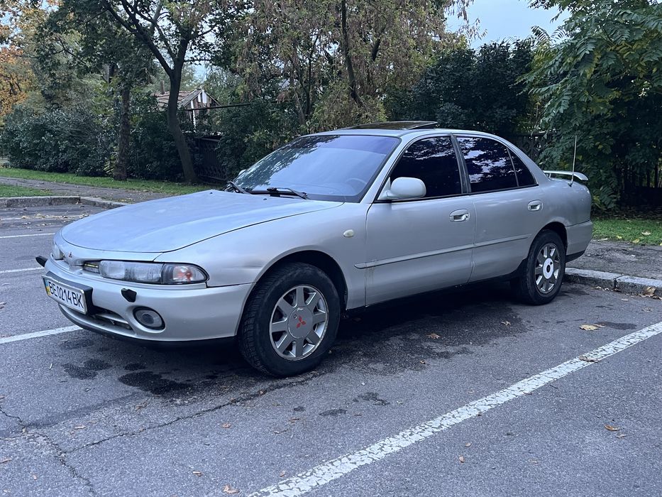 Mitsubishi galant 7