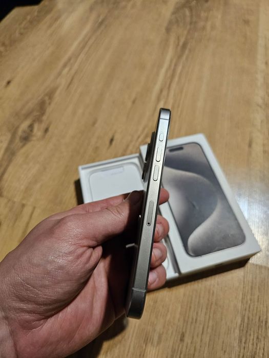 iPhone 15 pro 128gb 100%